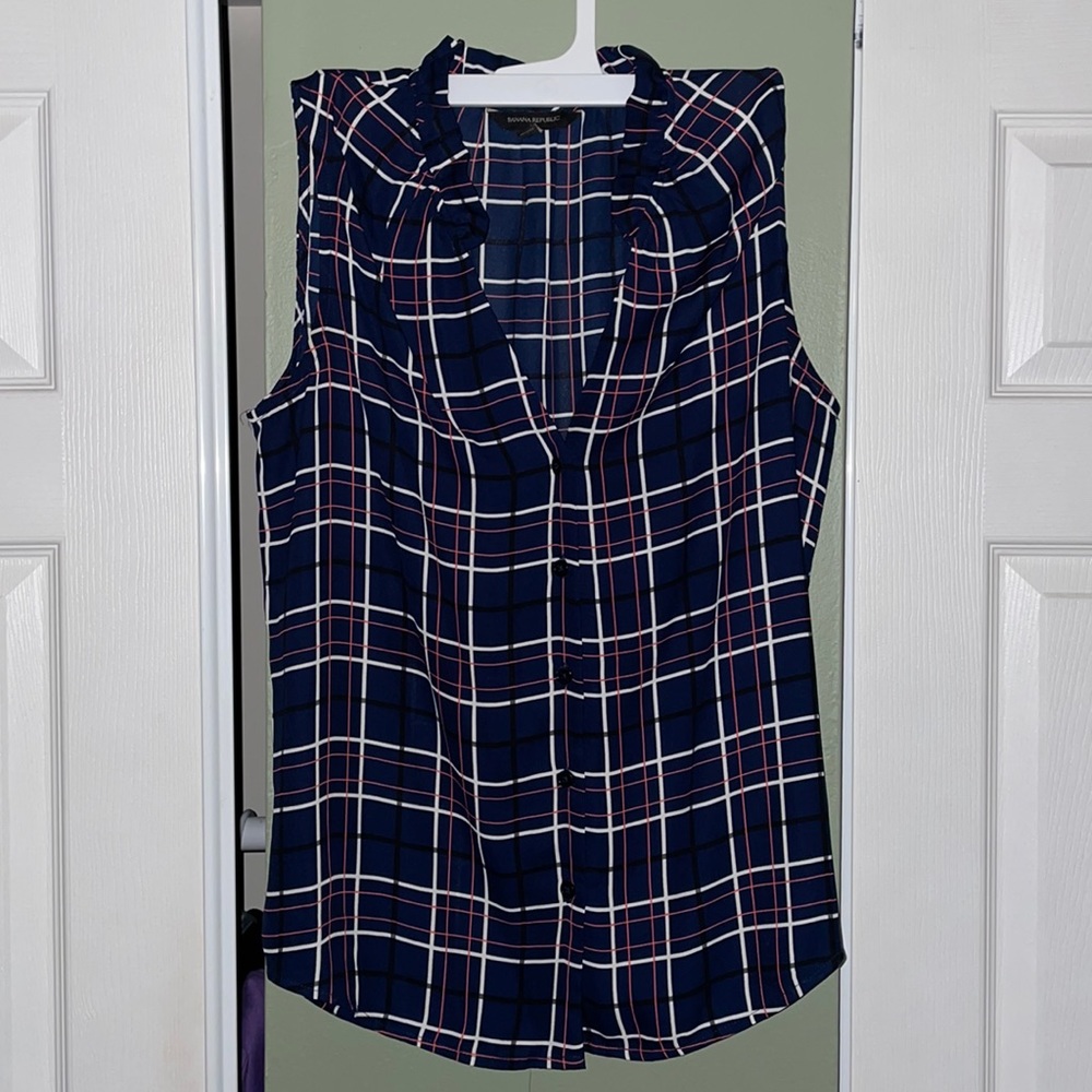 Banana Republic Tank Top, Button Down, Women’s Size Small, Great Condition!